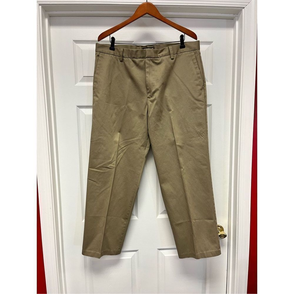 Dockers  D3 Tan Chino Pants sz 38X29 EUC